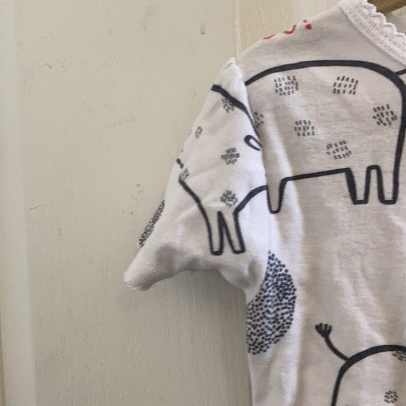 Just One You sleep top 4T - Picture 2 of 3